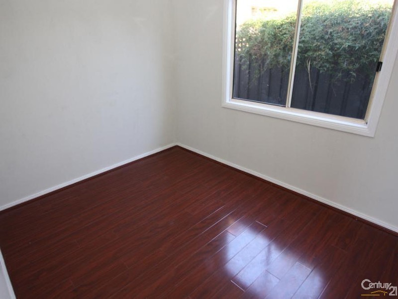 9 Dundee Street, Cambridge Park NSW 2747