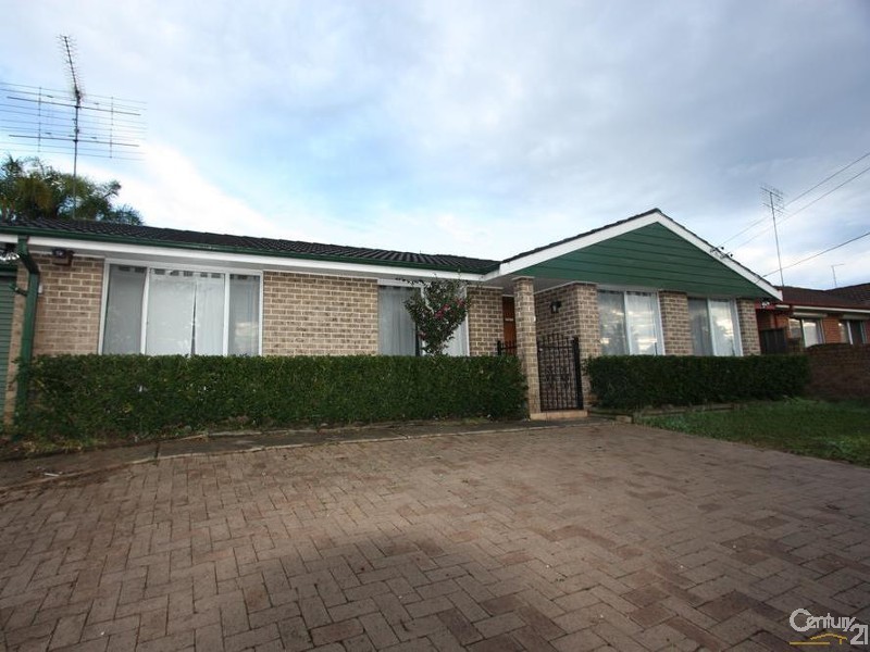 11 Russell Street, Emu Plains NSW 2750