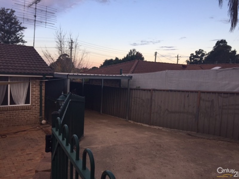 11 Russell Street, Emu Plains NSW 2750