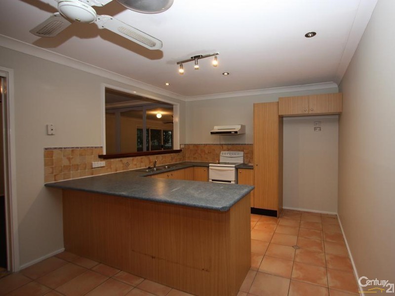 11 Russell Street, Emu Plains NSW 2750