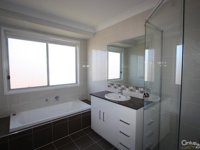 6 Teal Place, Cranebrook NSW 2749