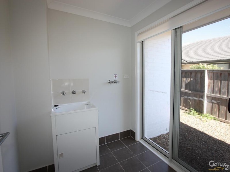 6 Teal Place, Cranebrook NSW 2749