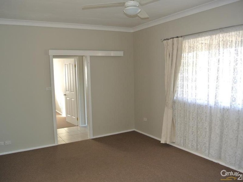 81 Bringelly Road, Kingswood NSW 2747