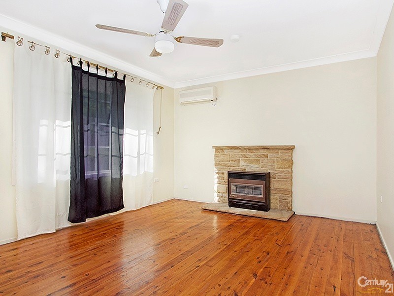 49 Holmegate Crescent, Cranebrook NSW 2749