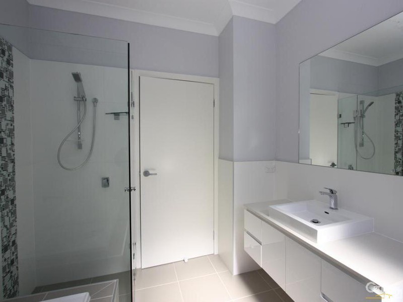 5 Darug Avenue, Glenmore Park NSW 2745