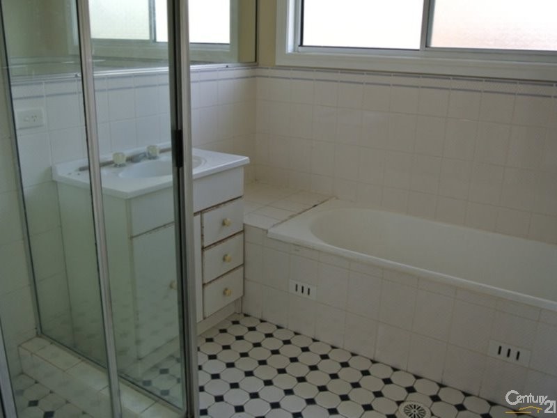 2/6 College Street, Cambridge Park NSW 2747