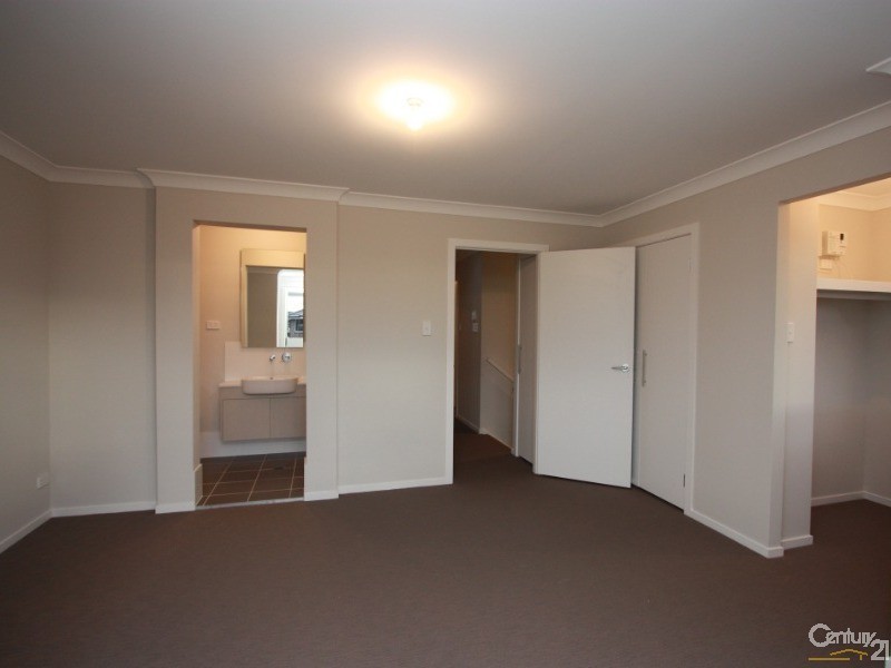 10 Sydney Smith Drive, Penrith NSW 2750