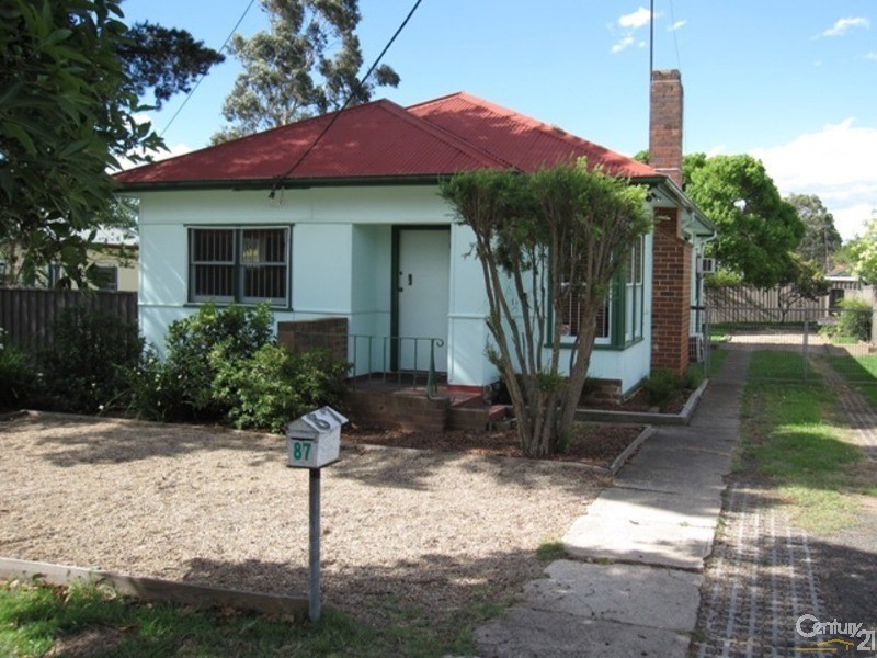 87 Derby Street, Penrith NSW 2750