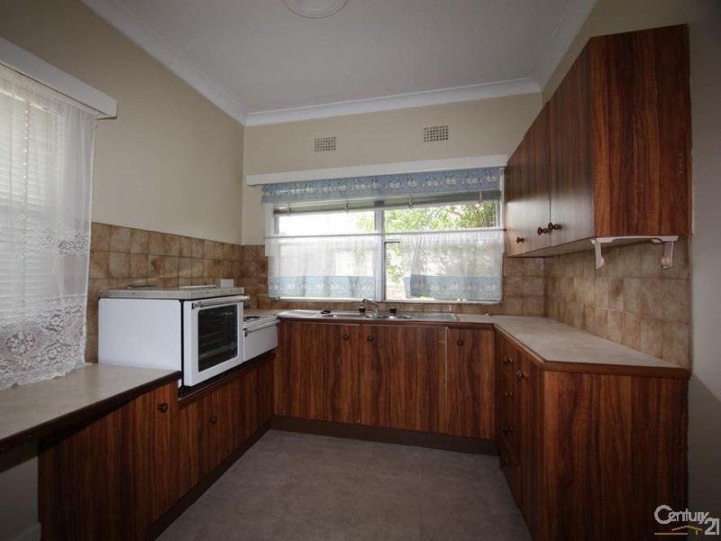 160 Derby Street, Penrith NSW 2750