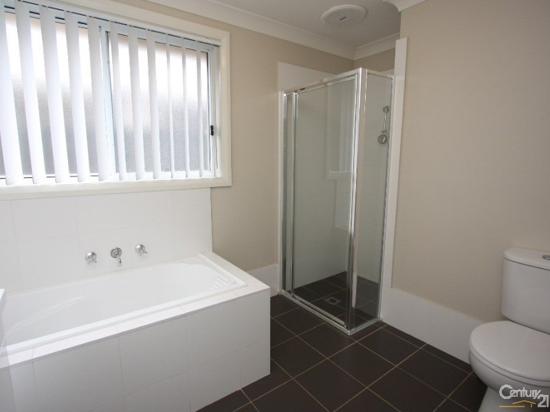 26 Finsbury Circuit, Ropes Crossing NSW 2760