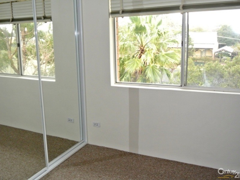 10/20 The Crescent, Penrith NSW 2750