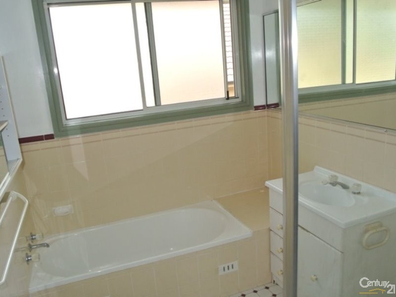 5/6 College Street, Cambridge Park NSW 2747