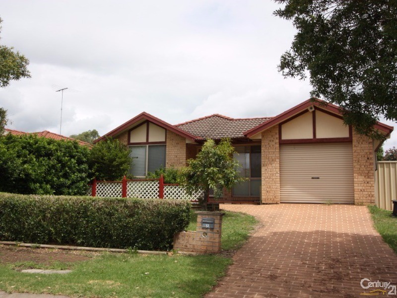 12 Oriole Street, Glenmore Park NSW 2745