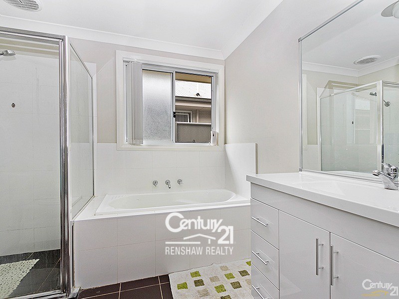 35 Bluebell Crescent, Ropes Crossing NSW 2760