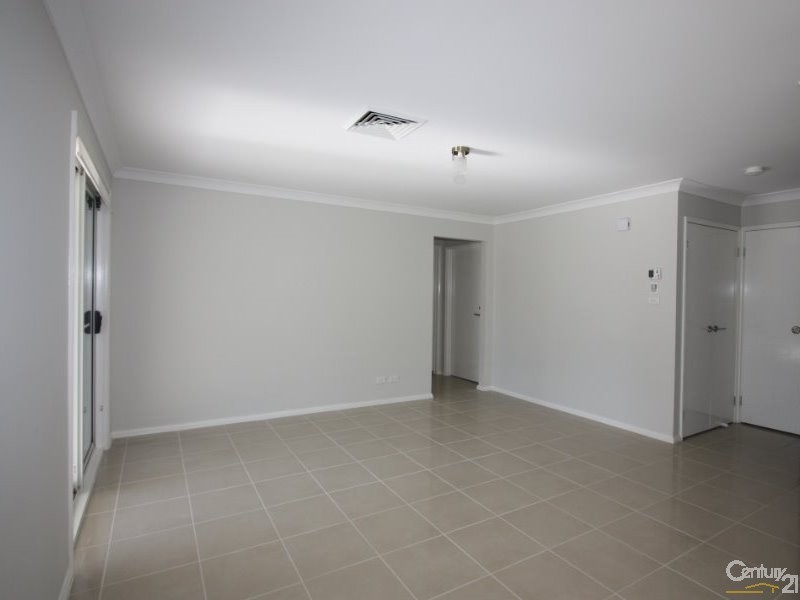 6 Teal Place, Cranebrook NSW 2749