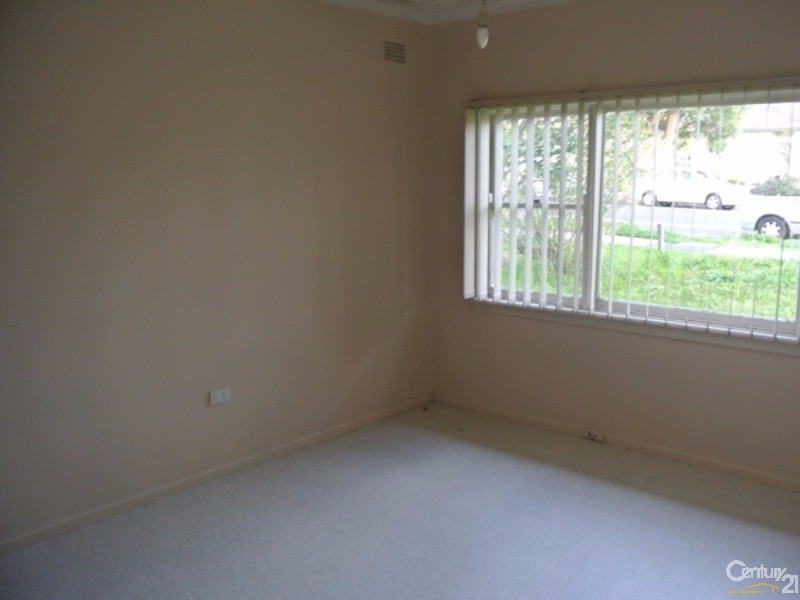 73 Derby Street, Penrith NSW 2750