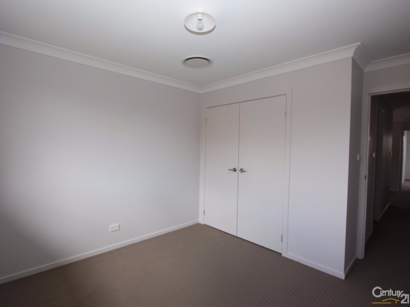 4 Bristol Street, Penrith NSW 2750