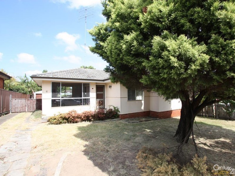 6  Lethbridge Street, Penrith NSW 2750
