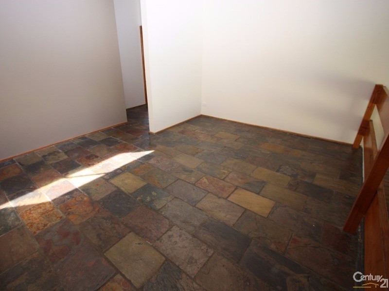 22 Holmegate Crescent, Cranebrook NSW 2749