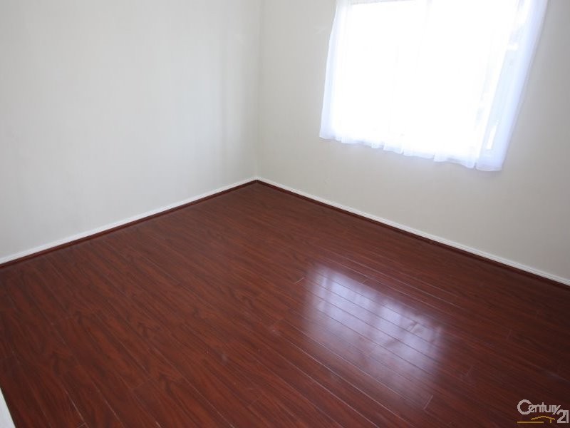 9 Dundee Street, Cambridge Park NSW 2747