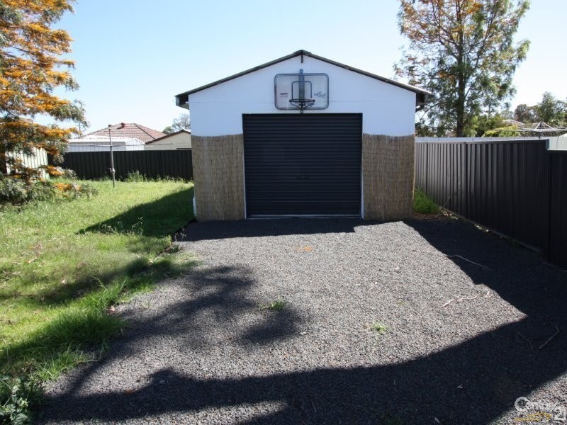 9 Dundee Street, Cambridge Park NSW 2747