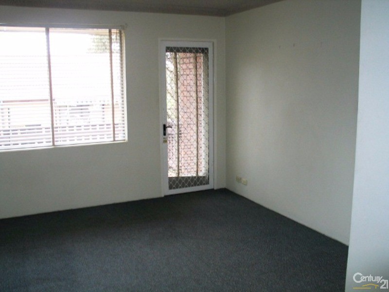 21/9-11 Santley Crescent, Kingswood NSW 2747