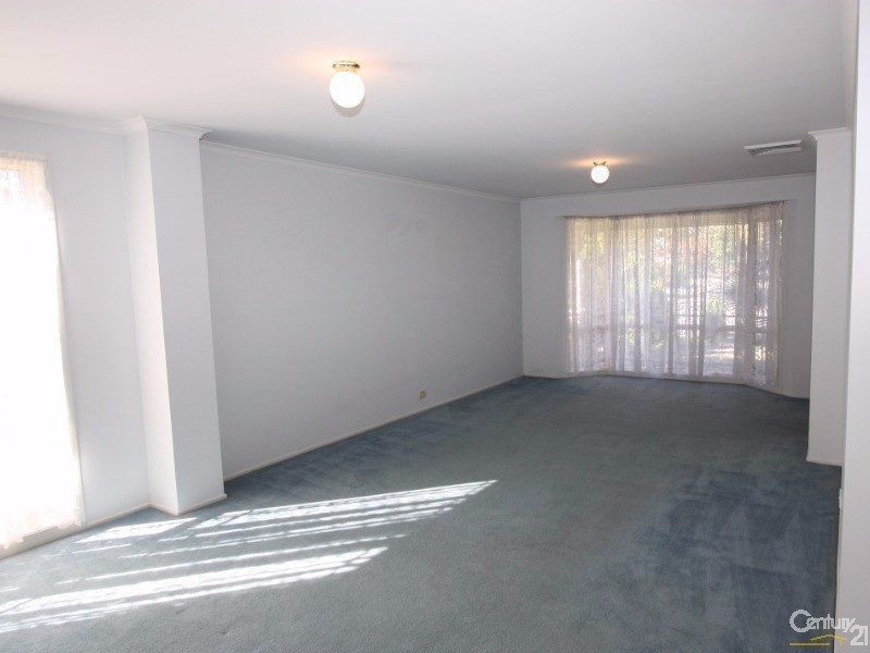 27 Bellbrook Avenue, Emu Plains NSW 2750