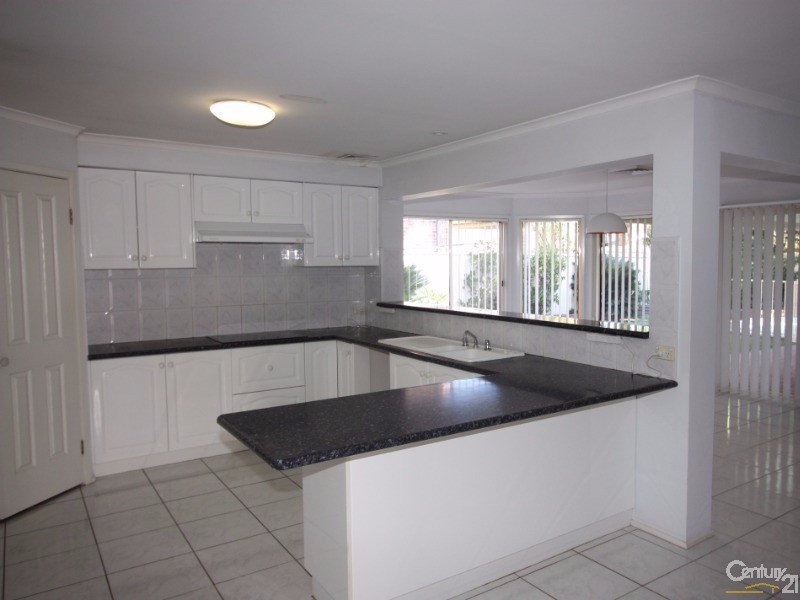27 Bellbrook Avenue, Emu Plains NSW 2750