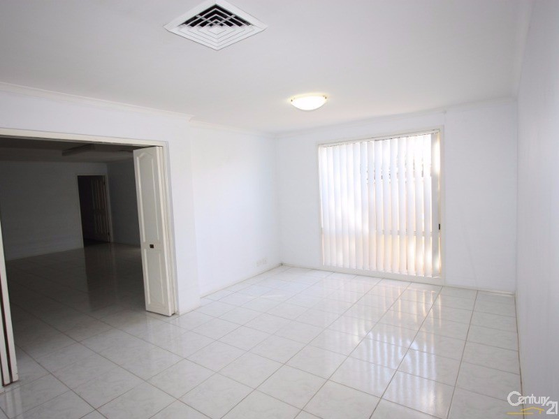 27 Bellbrook Avenue, Emu Plains NSW 2750