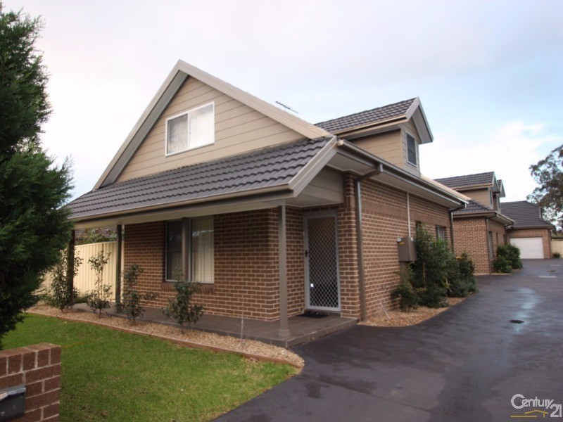 1/48 Gibson Avenue, Penrith NSW 2750