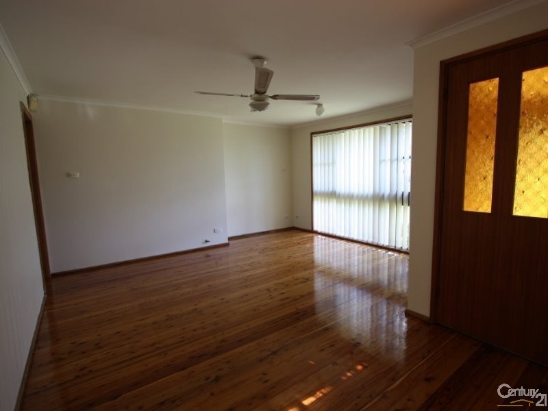 36 Dolomite Crescent, Cranebrook NSW 2749