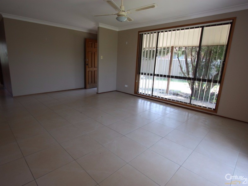 31 Goldmark Crescent, Cranebrook NSW 2749