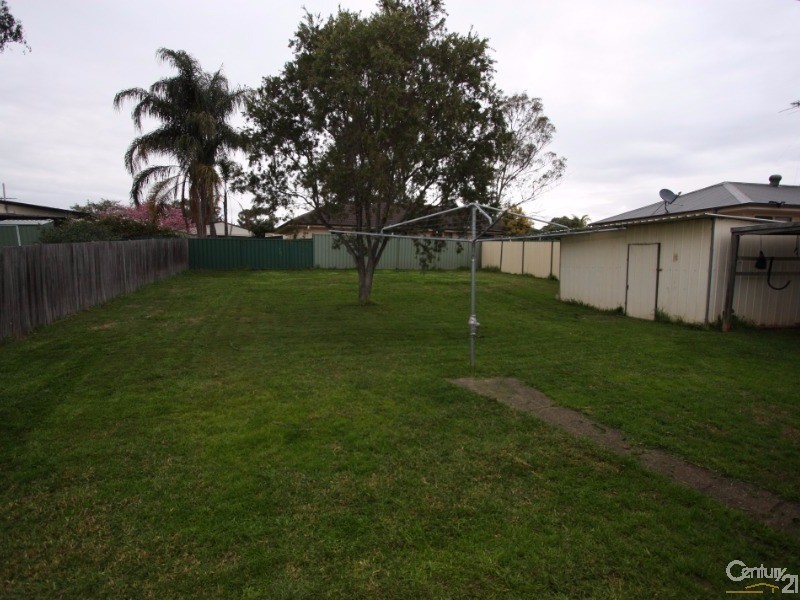 18 Brewongle Avenue, Penrith NSW 2750