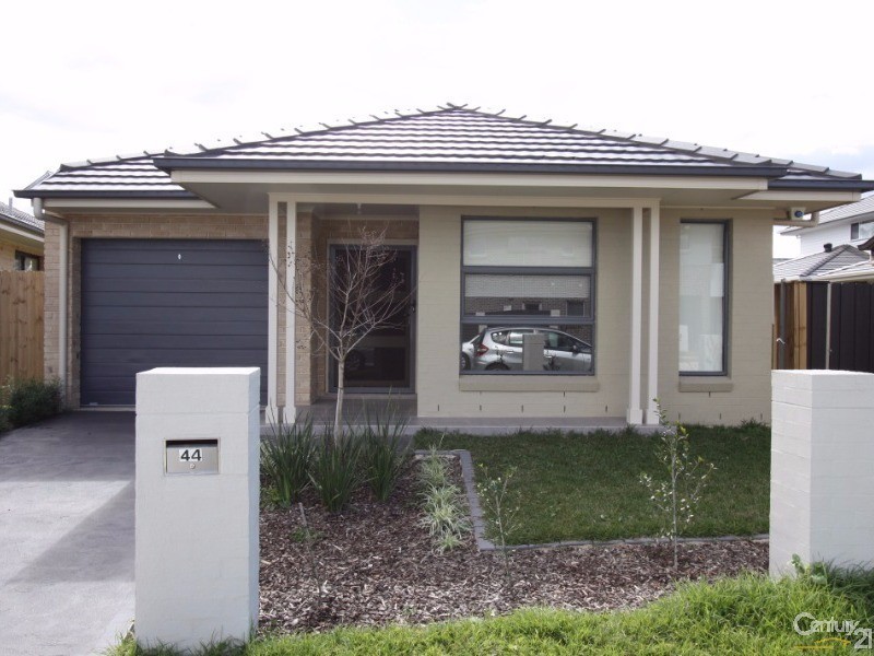 44 Empire Circuit, Penrith NSW 2750