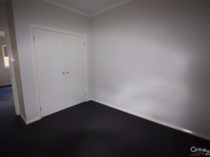 44 Empire Circuit, Penrith NSW 2750