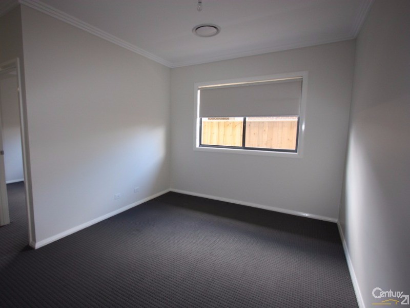 44 Empire Circuit, Penrith NSW 2750