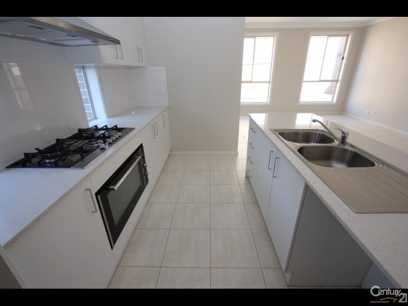 68 William Hart Crescent, Penrith NSW 2750