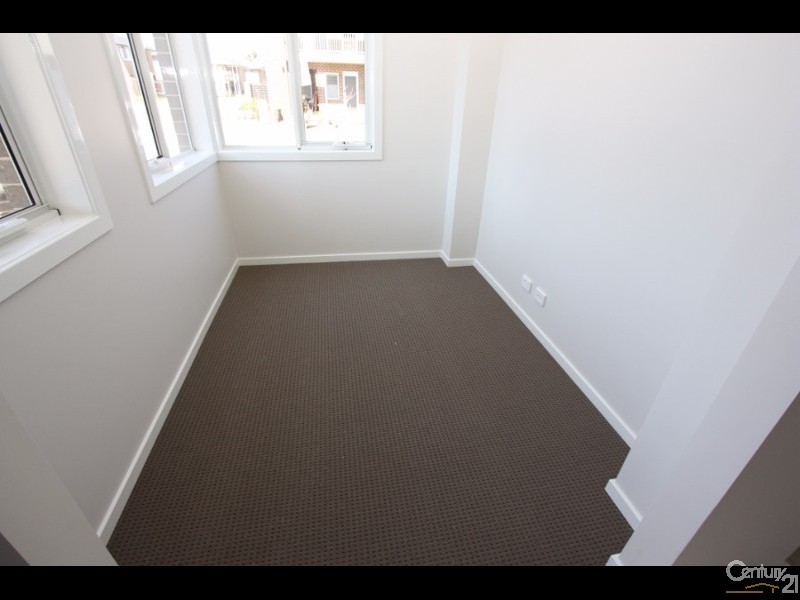 68 William Hart Crescent, Penrith NSW 2750