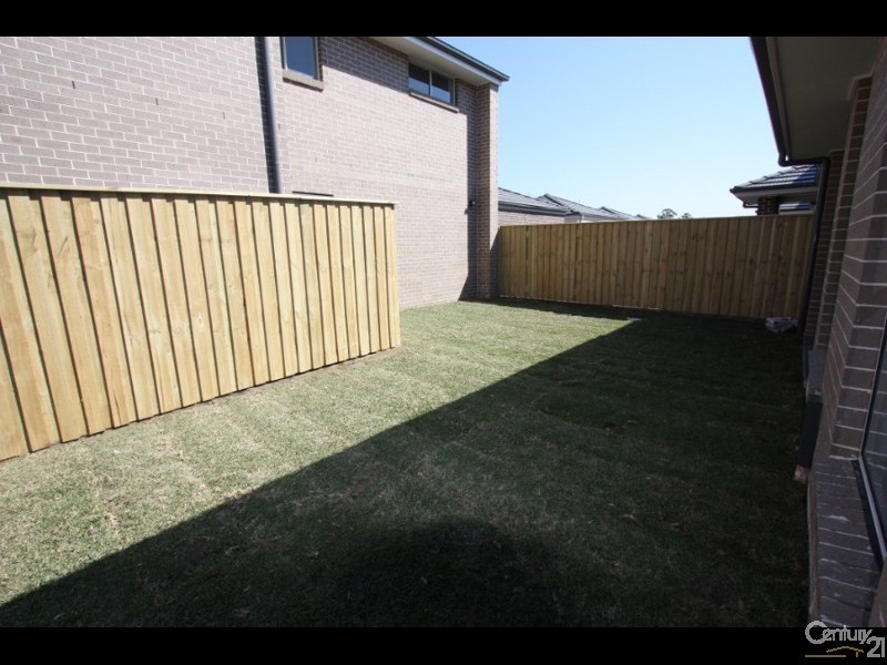 68 William Hart Crescent, Penrith NSW 2750