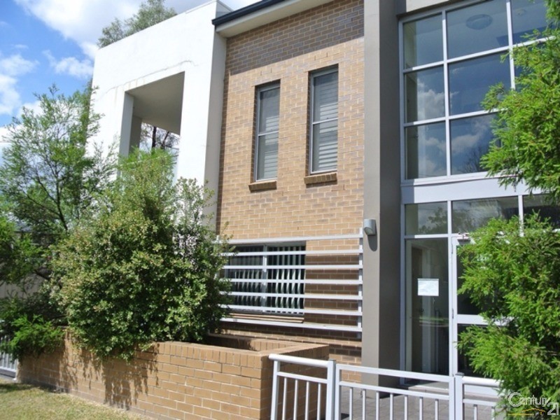 7/33 Robert Street, Penrith NSW 2750