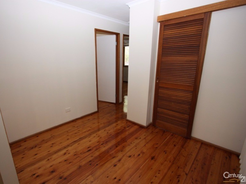 36 Dolomite Crescent, Cranebrook NSW 2749