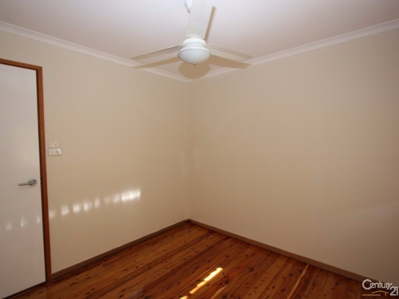 36 Dolomite Crescent, Cranebrook NSW 2749