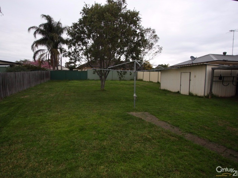 18 Brewongle Avenue, Penrith NSW 2750