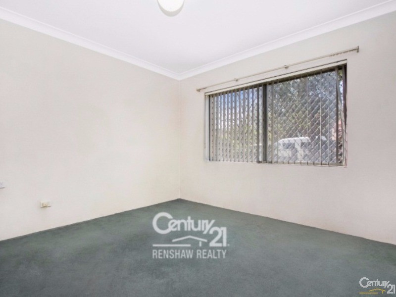 2/21 Castlereagh Street, Penrith NSW 2750
