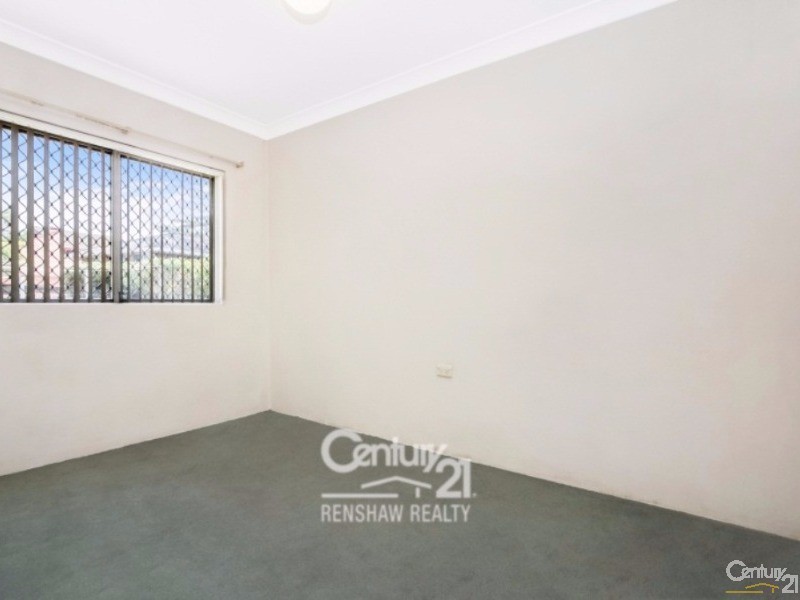 2/21 Castlereagh Street, Penrith NSW 2750