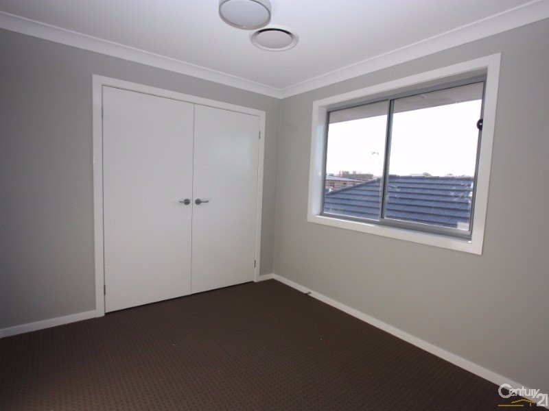 76 William Hart Crescent, Penrith NSW 2750