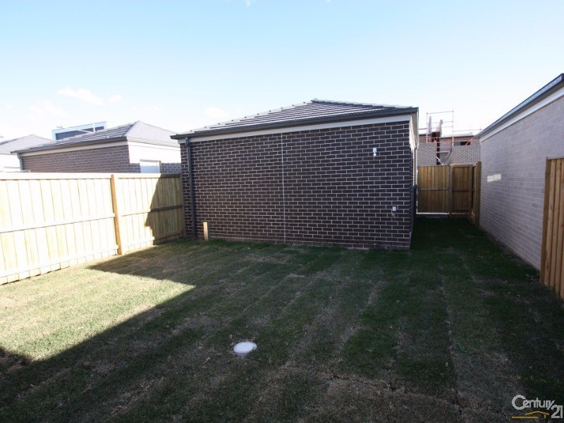 76 William Hart Crescent, Penrith NSW 2750