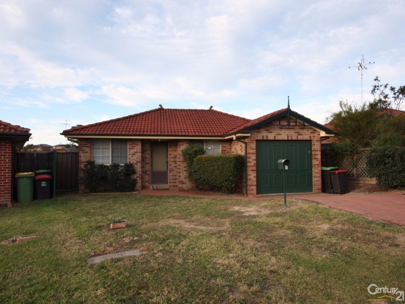 8 Jillak Close, Glenmore Park NSW 2745