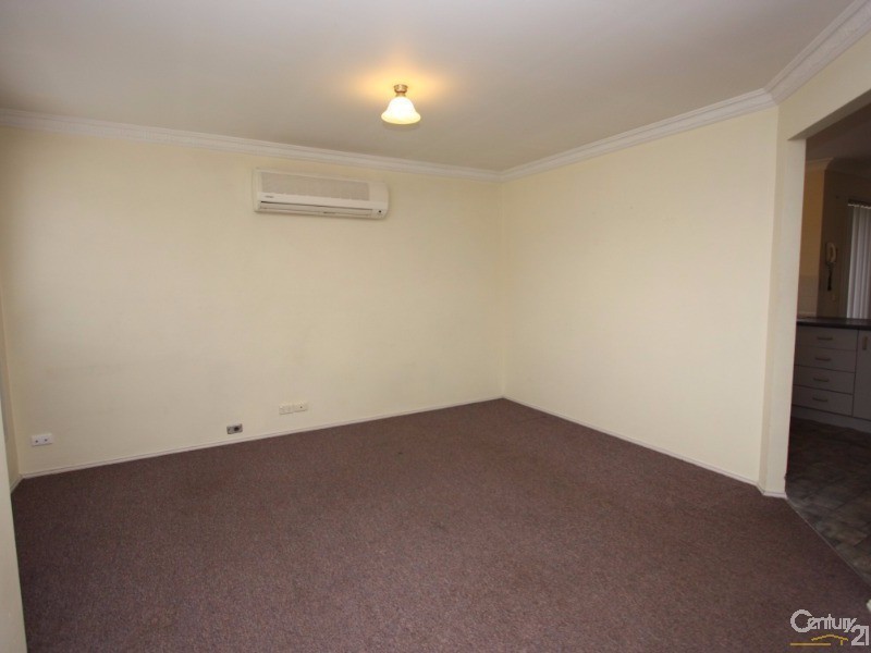 8 Jillak Close, Glenmore Park NSW 2745