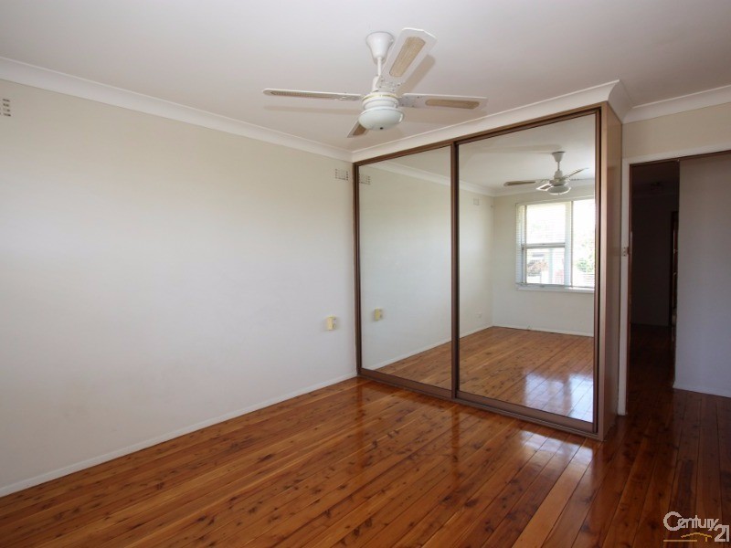 61 Barry Street, Cambridge Park NSW 2747